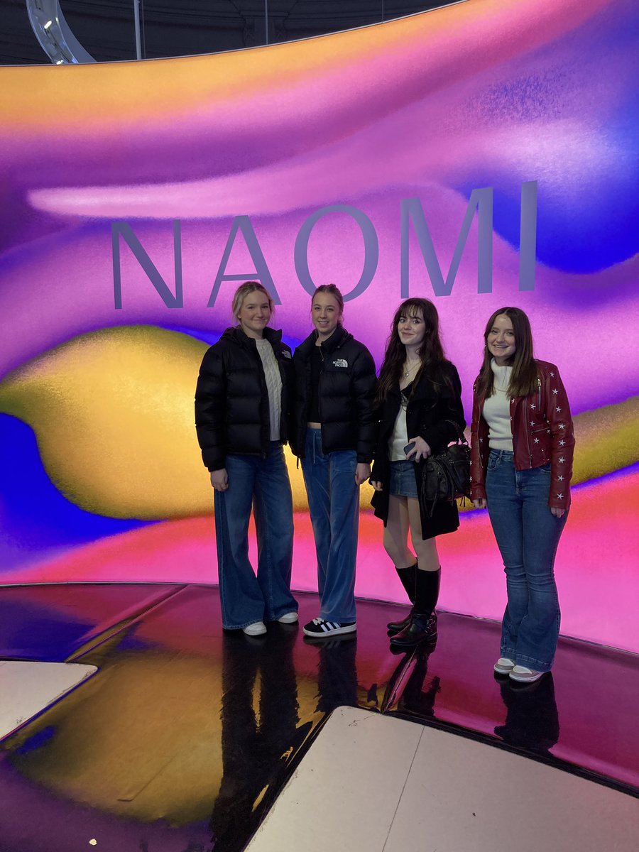 PipersSenior's tweet image. Sixth-form Textiles students have had a great trip to the V&amp;amp;A museum today. The first stop was the Naomi exhibit to see inspiring garments and read about her life story. #PipersSixthform #PipersTextiles