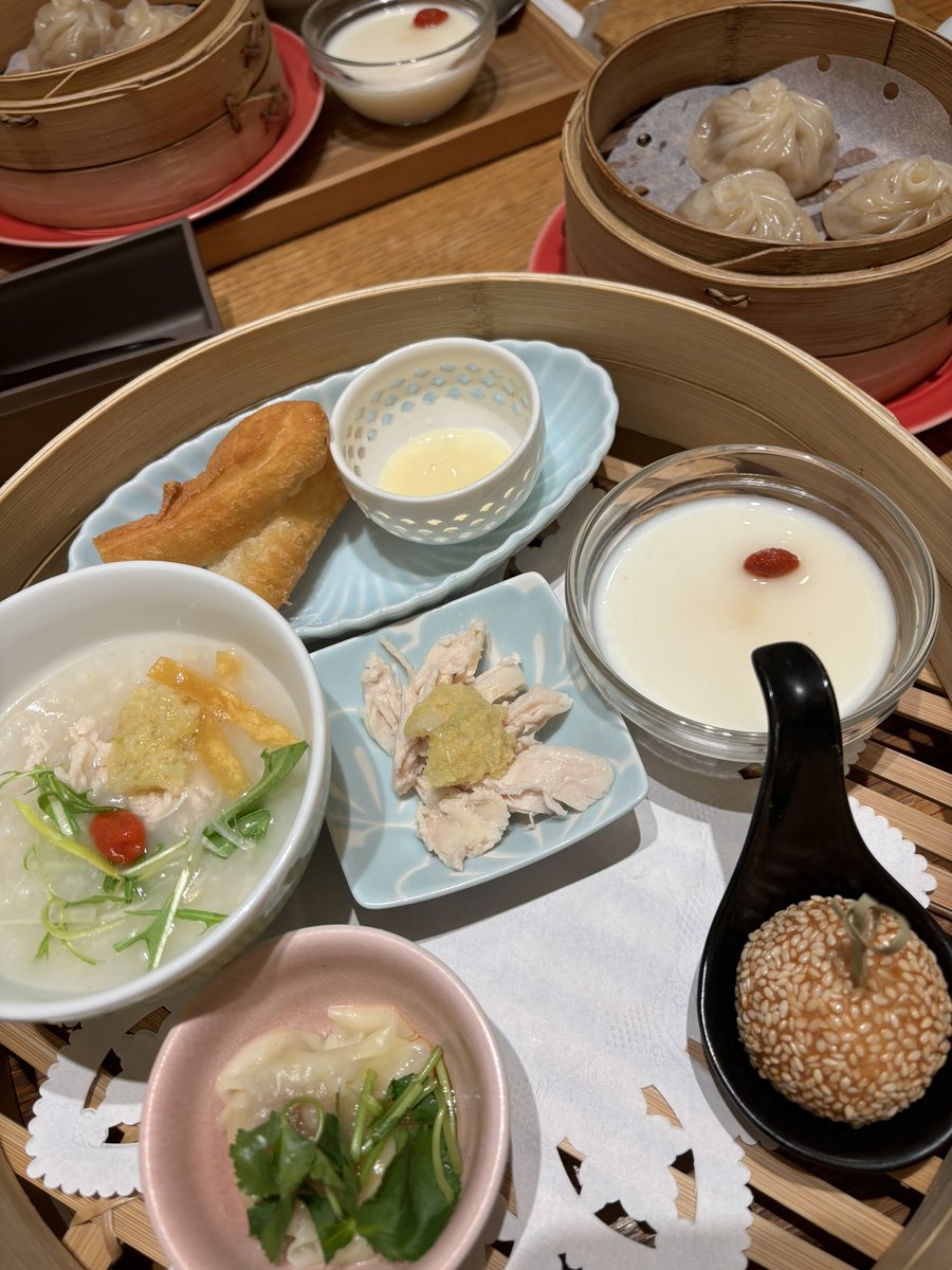 「続・帰ってきた！スパークスローリー2025 」心斎橋JANUS 行ってきました。久々のオールスタンディング。ライブ中は汗をかくくらいHotでしたが、外に出るとめちゃくちゃ寒かったー❄️