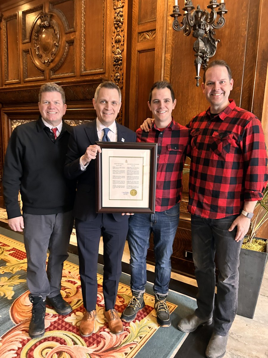 Mark Sutcliffe tweet media