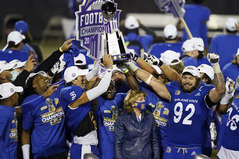 Maurice Hall (@mauricehall_8) on Twitter photo I have been blessed to receive an off from San Jose Sate University!!!!!!#SJSU #GOSPARTANS
<a href="/coach_smith20/">Michael Smith</a> <a href="/ken_niumatalolo/">Ken Niumatalolo</a> I have been blessed to receive an off from San Jose Sate University!!!!!!#SJSU #GOSPARTANS
<a href="/coach_smith20/">Michael Smith</a> <a href="/ken_niumatalolo/">Ken Niumatalolo</a>