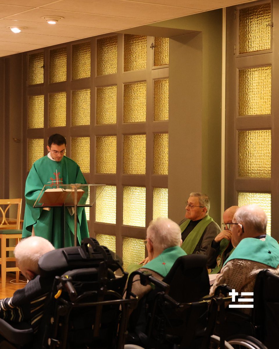 DioceseRennes's tweet photo. 🙏 Aujourd'hui, le père Matthieu Laumonier a célébré une de ses premières #Messes à la Maison Saint-Joseph, qui accueille les prêtres âgés du diocèse. https://t.co/qWahgp4PUB