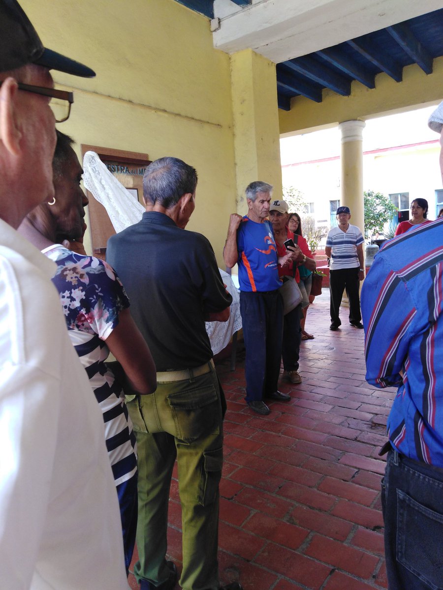 AMayorColon97's tweet photo. En desarrollo el Balance anual 2024 de la Oficina de Atención al Combatiente con previa Inauguración de la muestra del mes en el #museo "José Ramón Zulueta", del municipio de #Colón, dedicada la figura de Rafael Águila. https://t.co/VkUhcC6rKH