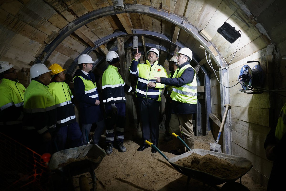🚇 La Comunidad de Madrid comienza en marzo la instalación de 15 nuevos ascensores en la red de <a href="/metro_madrid/">Metro de Madrid</a>.

🚧 El consejero <a href="/jorgerodrigodo/">Jorge Rodrigo Dominguez</a> ha visitado las obras de la estación de Ventas, que beneficiará a 250.000 usuarios al mes.

+Info: c.madrid/6l2i5