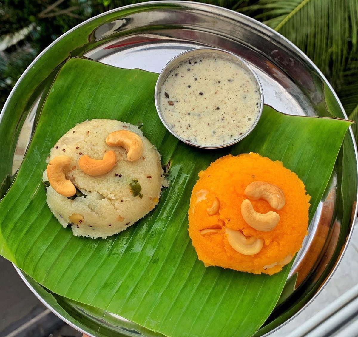 SitaIRL88's tweet photo. @Johny_mera_name @meerakiyer29 @aswiniT9 Oh... Nice... Johny...Then surely deserves a post  ..... 😂 

#TeamUpma https://t.co/xs2vigtrbG