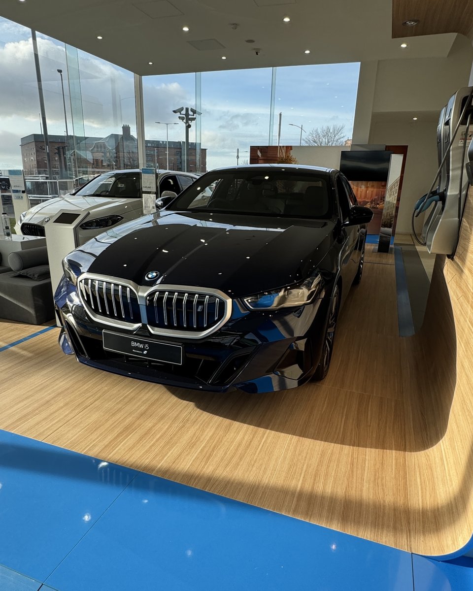 Williams BMW tweet media