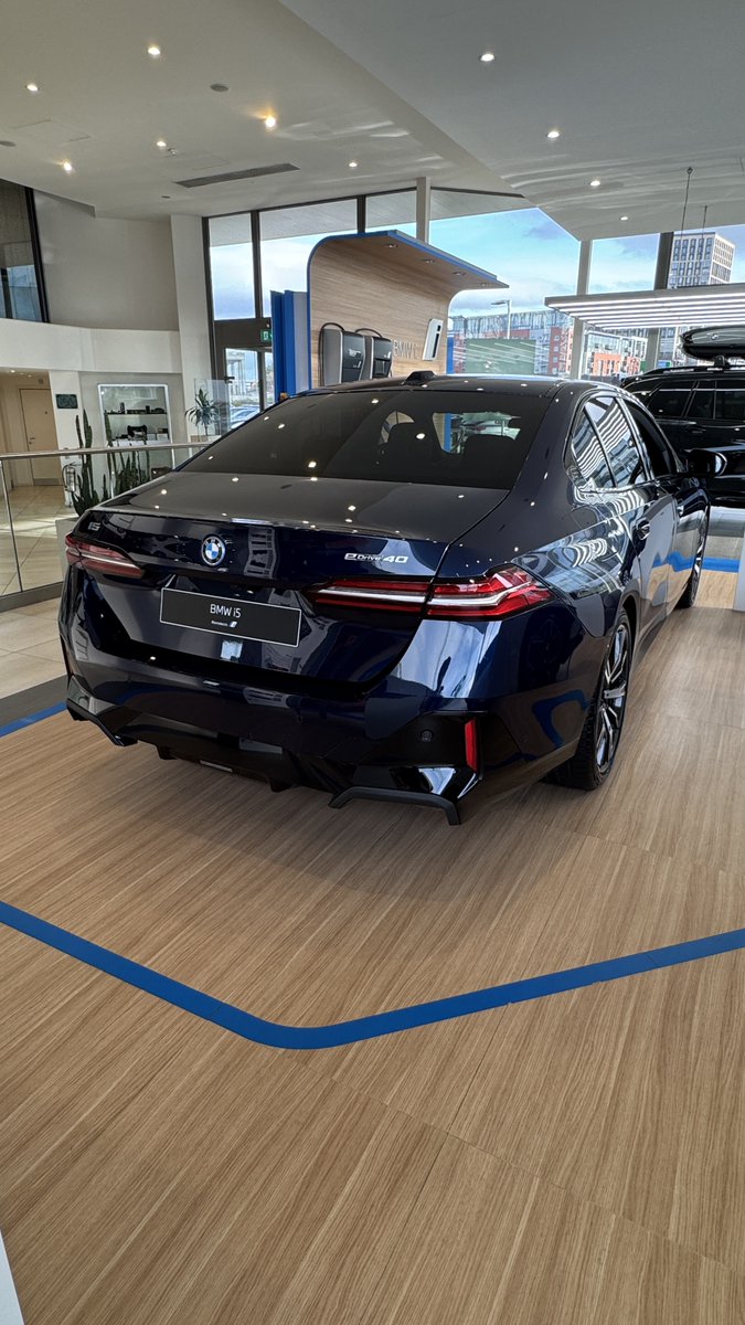 Williams BMW tweet media