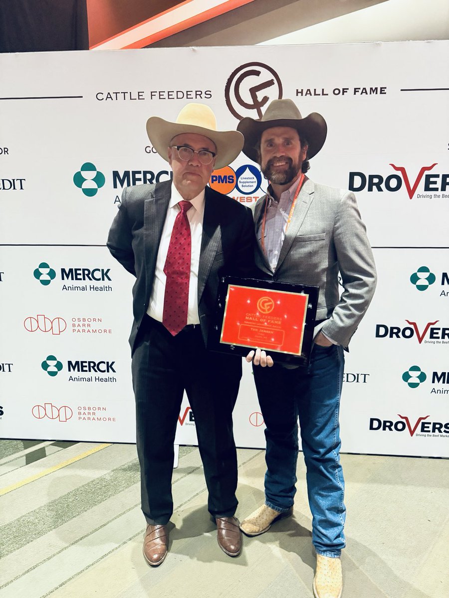 thesteerman's tweet image. One of best pieces of advice I heard my rookie year was: “Follow leadership not money”…first job out of college I worked for this man for 5 years and now 15 years later got to watch him honored at Cattle Feeders Hall of Fame banquet. Tom Jensen, the GOAT of Ag Lending. 🐐