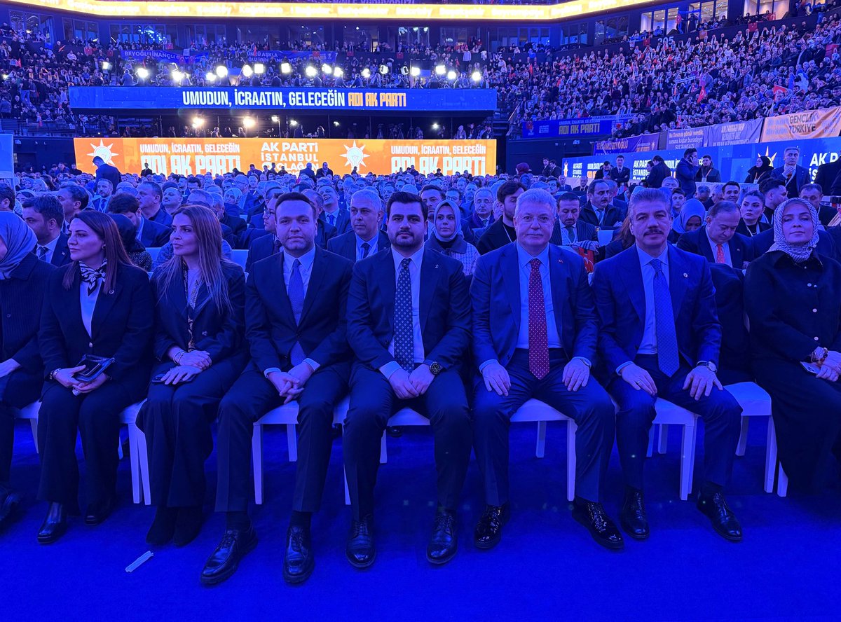 📍İstanbul

Genel Başkanımız ve Cumhurbaşkanımız Sayın Recep Tayyip Erdoğan’ın teşrifleriyle İstanbul 8. Olağan İl Kongremizi gerçekleştirdik. 

Hadislerle müjdelenen, şairlere ilham olan, Dünya'nın en güzel şehri İstanbul'da millete hizmet yolculuğumuz durmaksızın ilerleyecek.