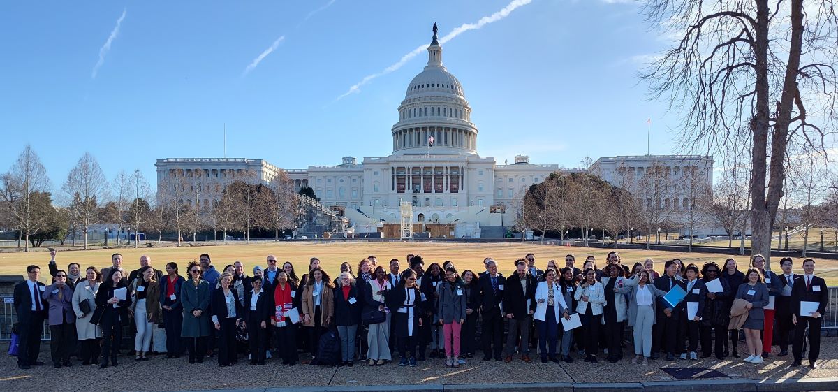 Today is <a href="/ARVOinfo/">ARVO</a>'s Advocacy Day! Many thanks to our members and patient advocates meeting with U.S. legislators on Capitol Hill (Washington, DC) to discuss how critically important it is to #FundVisionResearch. bit.ly/3c61Glg 
#ARVOadvocacy <a href="/NAEVRAdvocacy/">National Alliance for Eye & Vision Research/NAEVR</a>