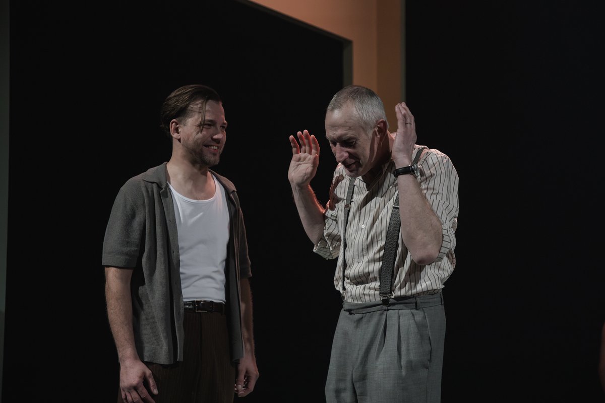 Arturs Millers. "Visi mani dēli". Režisore Inese Mičule. Pirmizrāde 8. februārī. Noskaties arī 9. un 15. februārī, 2. martā un 24. aprīlī.