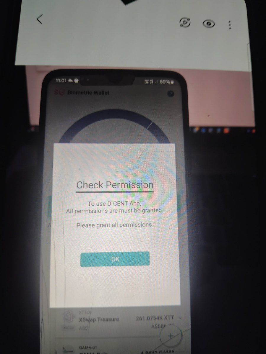 OjvanStipe33482's tweet photo. @HugoPhilion 
I have a dcent wallet and can't access my wallet due to me not accepting the share setting in the permissions.  I have to accept all permissions to gain access. Nearly 3 days and no access. Now you back this wallet and they want me to put my codes up on their site. https://t.co/pfE7bOtsPA