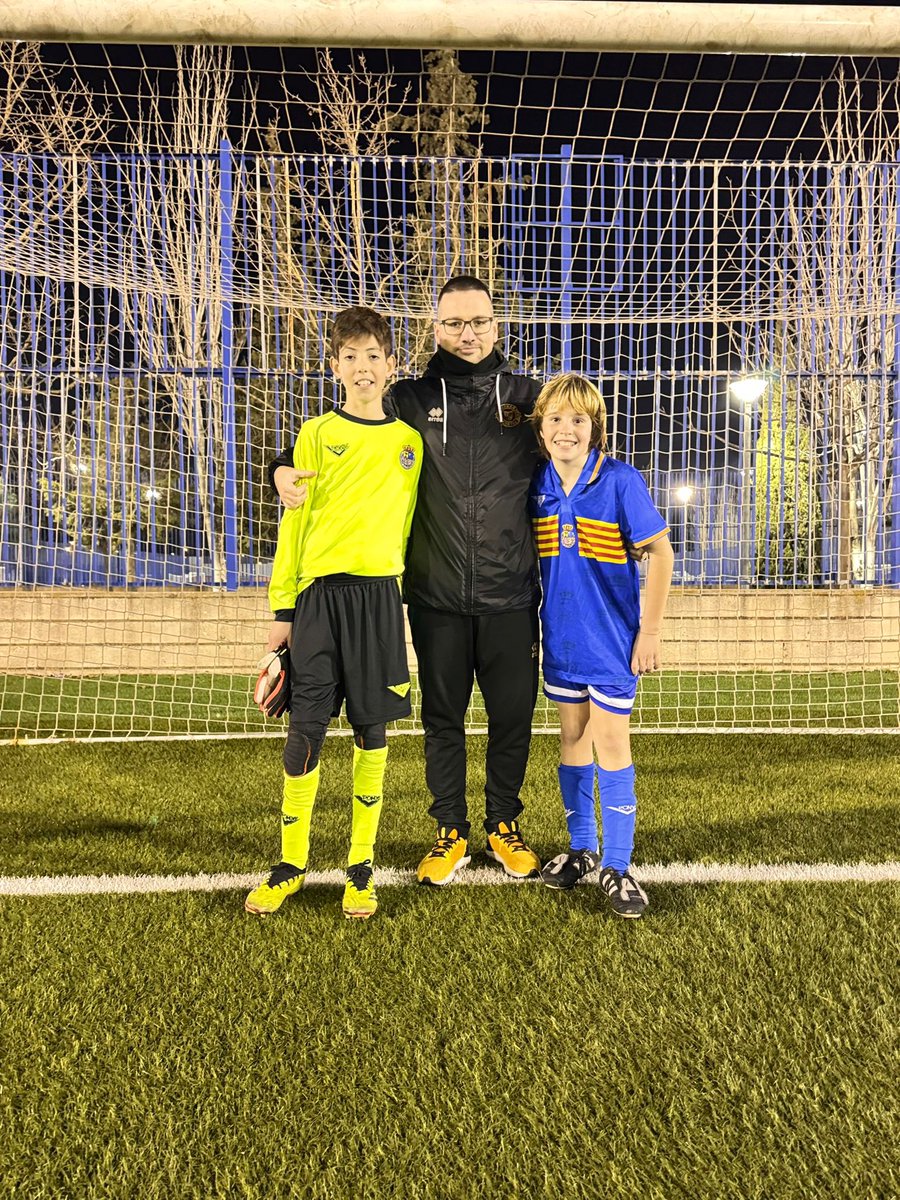 C.F. Hernán Cortés tweet media