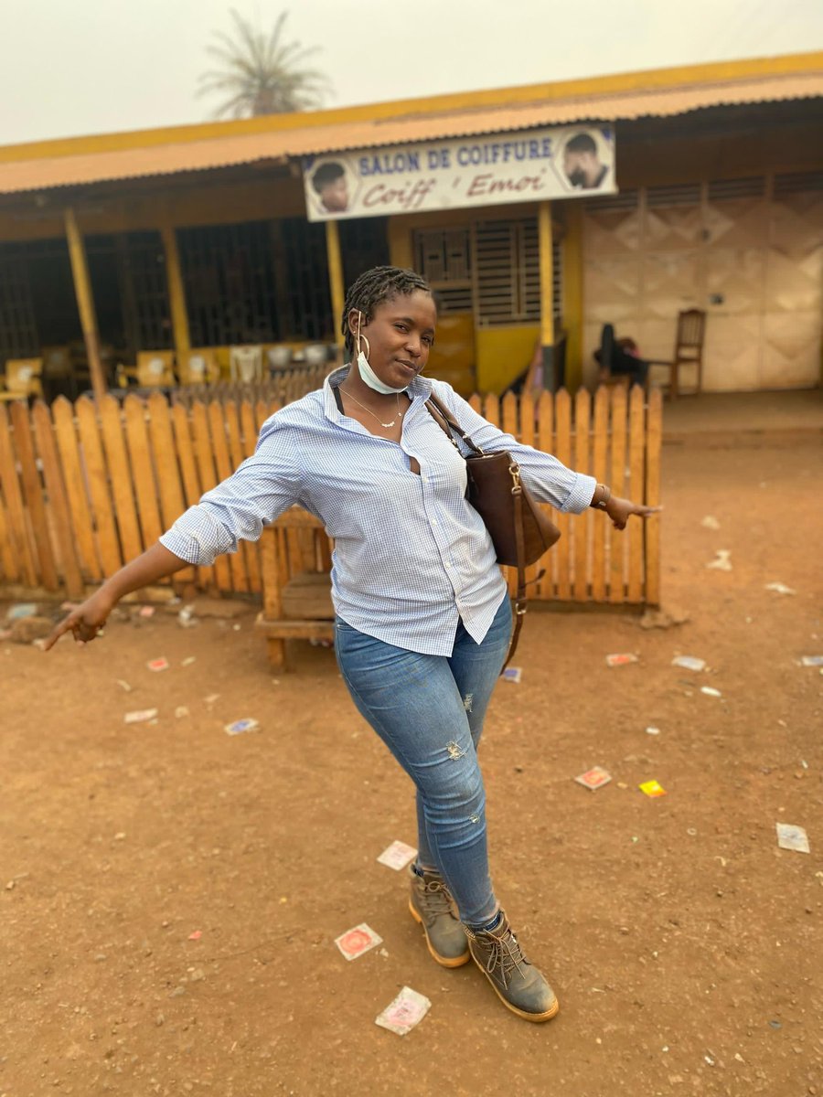 Moi quelque part chez les pygmées. 🤍