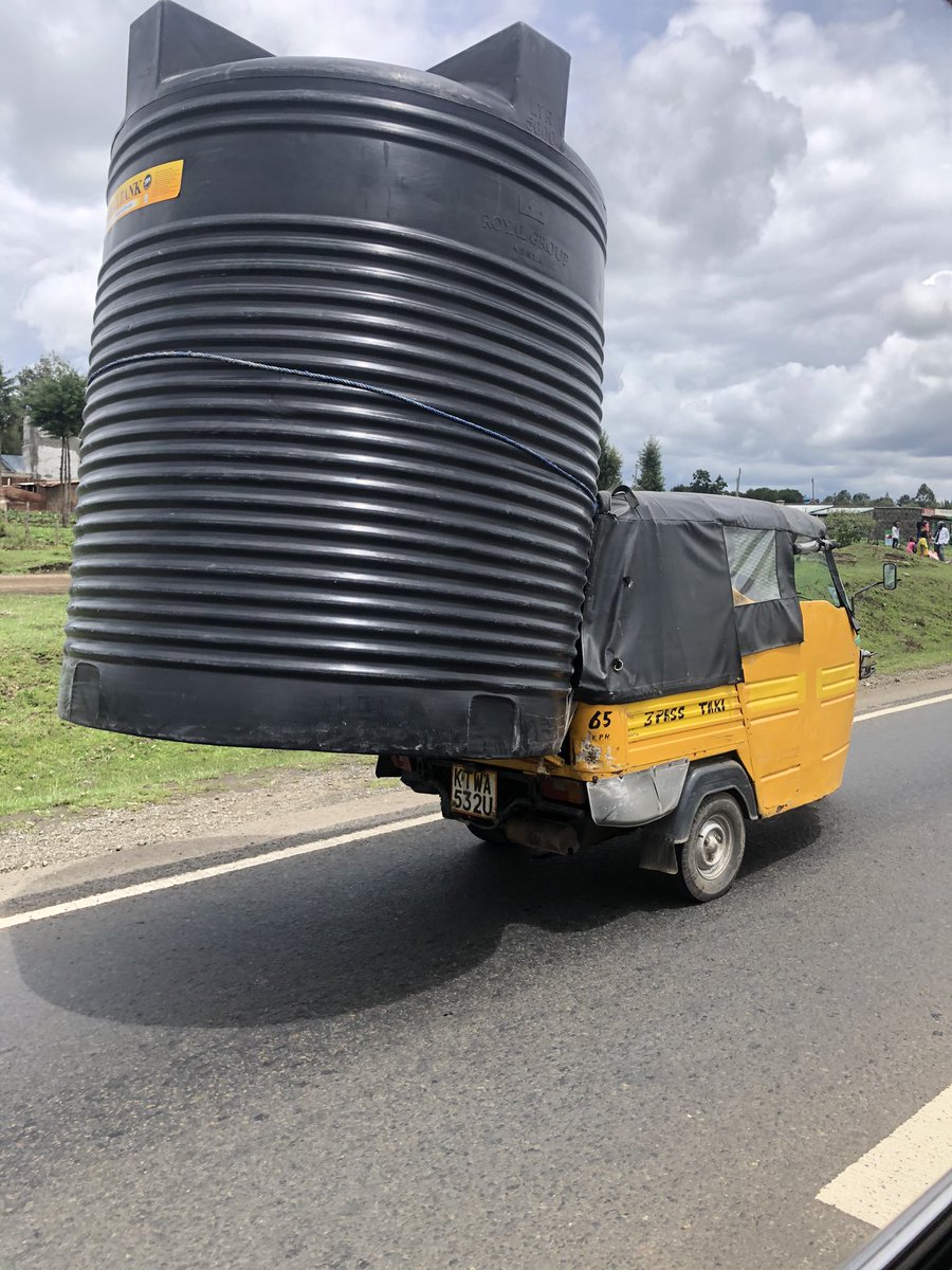 A random dwarf lady in Kisumu