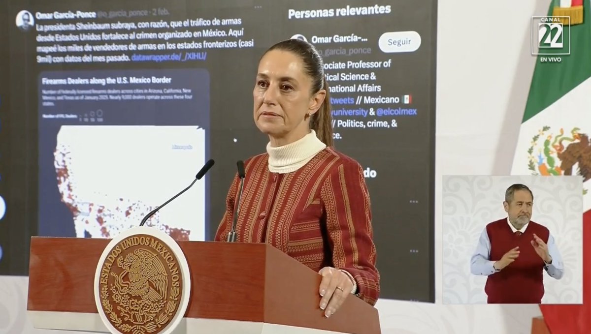 o_garcia_ponce's tweet photo. Aquí dos versiones que hice del mapa sobre vendedores de #armas que mencionó la presidenta @Claudiashein en la #MananeraDelPueblo  

Imagen de alta resolución en Datawrapper
https://t.co/PNRwW6na38

Interactivo en Google Maps
https://t.co/H79slyT0l1 https://t.co/ABqjT7b4oG