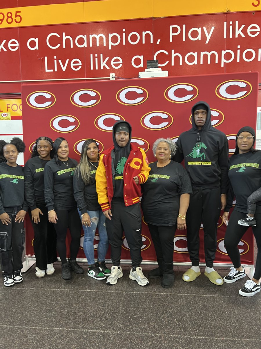 Congratulations to all the Gladiator Student-Athletes who announced their commitment today!

Kelin Fanning
Football
Savannah State

Chandler Wilson
Football
Kentucky State University

Sky Walter
Football
Kentucky State University