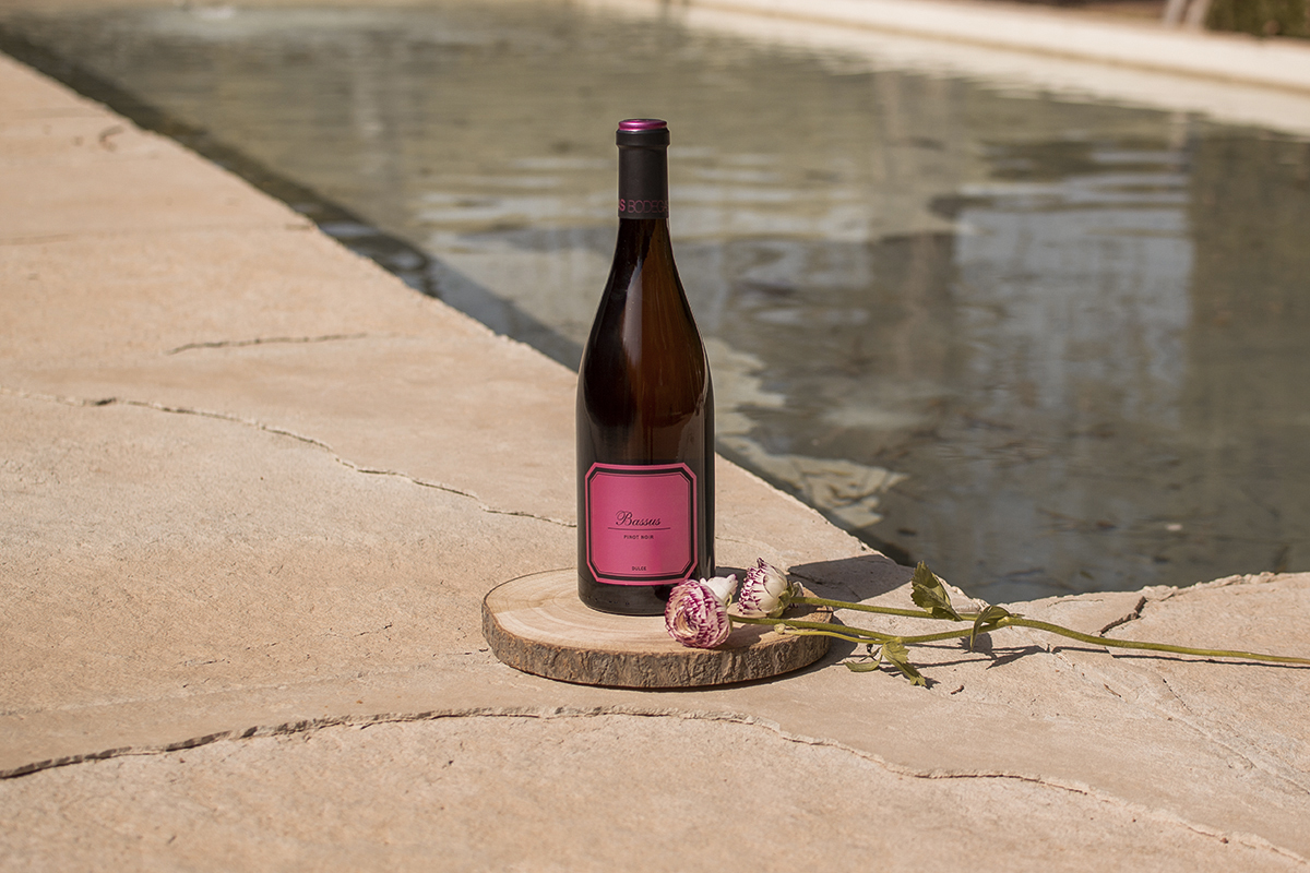 Este San Valentín piensa en un buen plan y deja que nosotros pongamos la magia. Y si estás buscando un vino realmente especial puedes disfrutar de nuestro auténtico oro rosa porque ya está disponible la nueva añada de Bassus Naturalmente Dulce.
#SanValentín #SienteHispanoSuizas