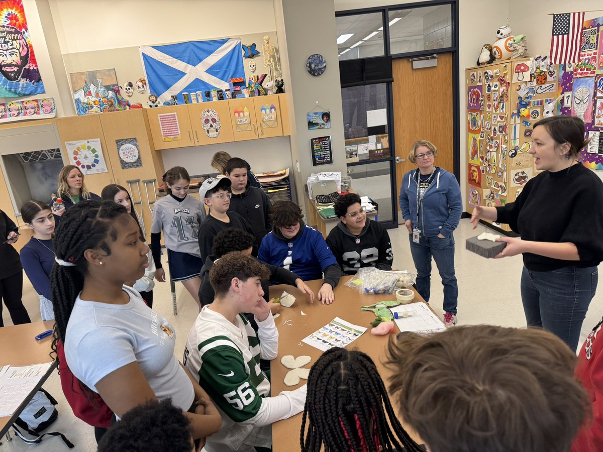 Mrs. Krause’s Art Room tweet media