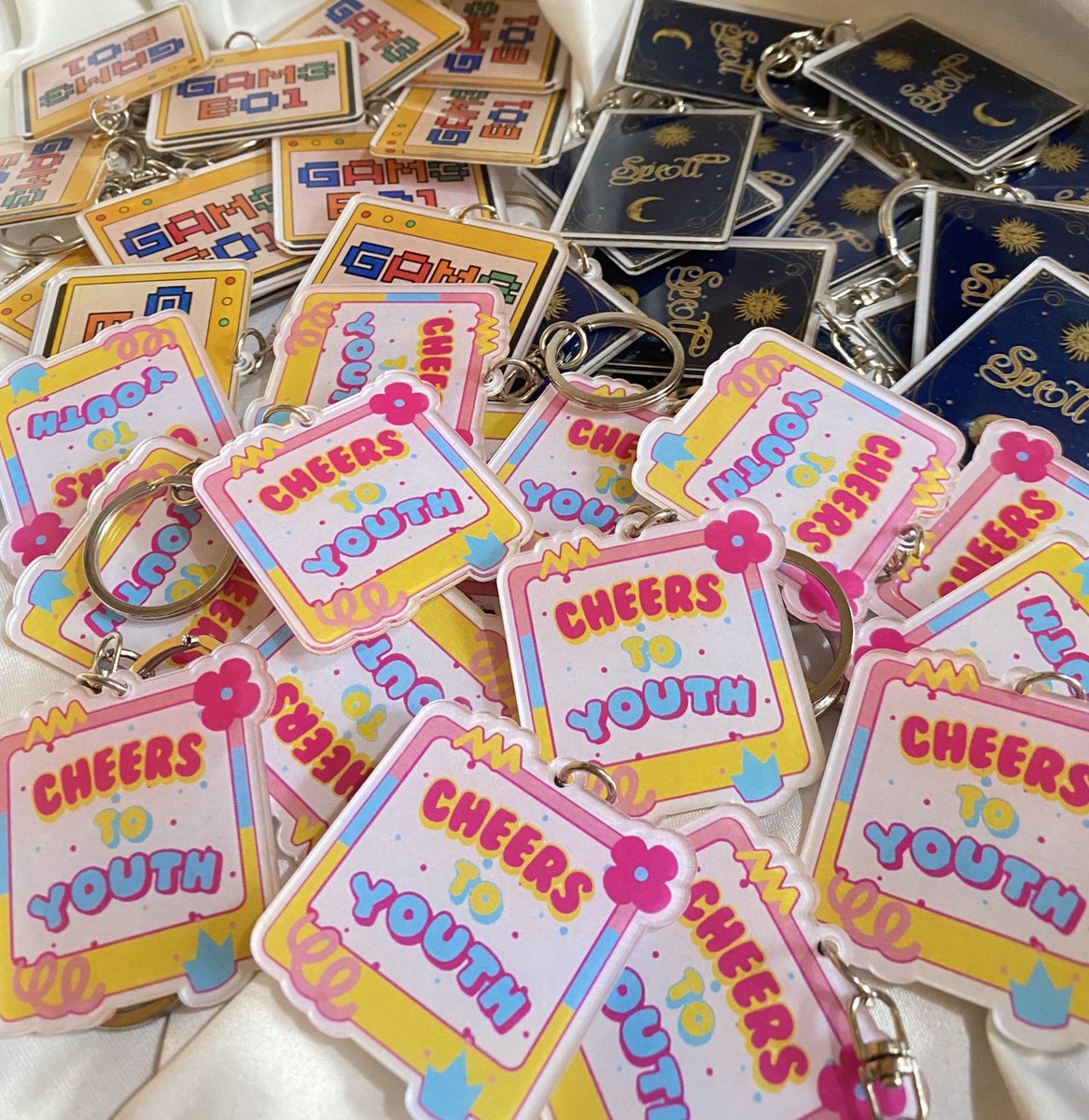 salutetoyouth's tweet image. ₊✩‧ Seventeen Right Here in Jakarta ₊✩‧
Freebies by @salutetotouth and @urstuffproject✨

🗓️: February 8th 2025
📍: Jakarta International Stadium
⏰: Tba

• say ‘hi’ nicely
• limited qty, first come first get
• don’t sell or throw away
• tag us if you get the freebies✨