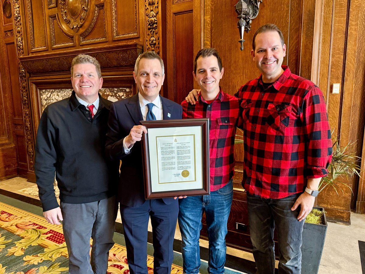 Canuckle 🇨🇦 tweet media