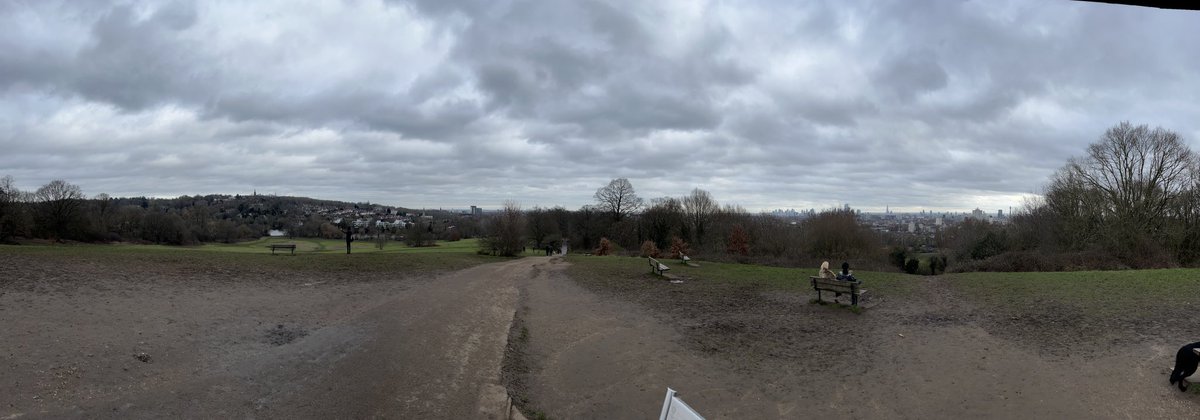 M0JEC's tweet photo. @webster8_legs @DailyPicTheme2 How about this #PanoPhoto from the #Northern part of #London? #ParlimentHill in #HampsteadHeath @PanoPhotos https://t.co/GJwx36qYlM