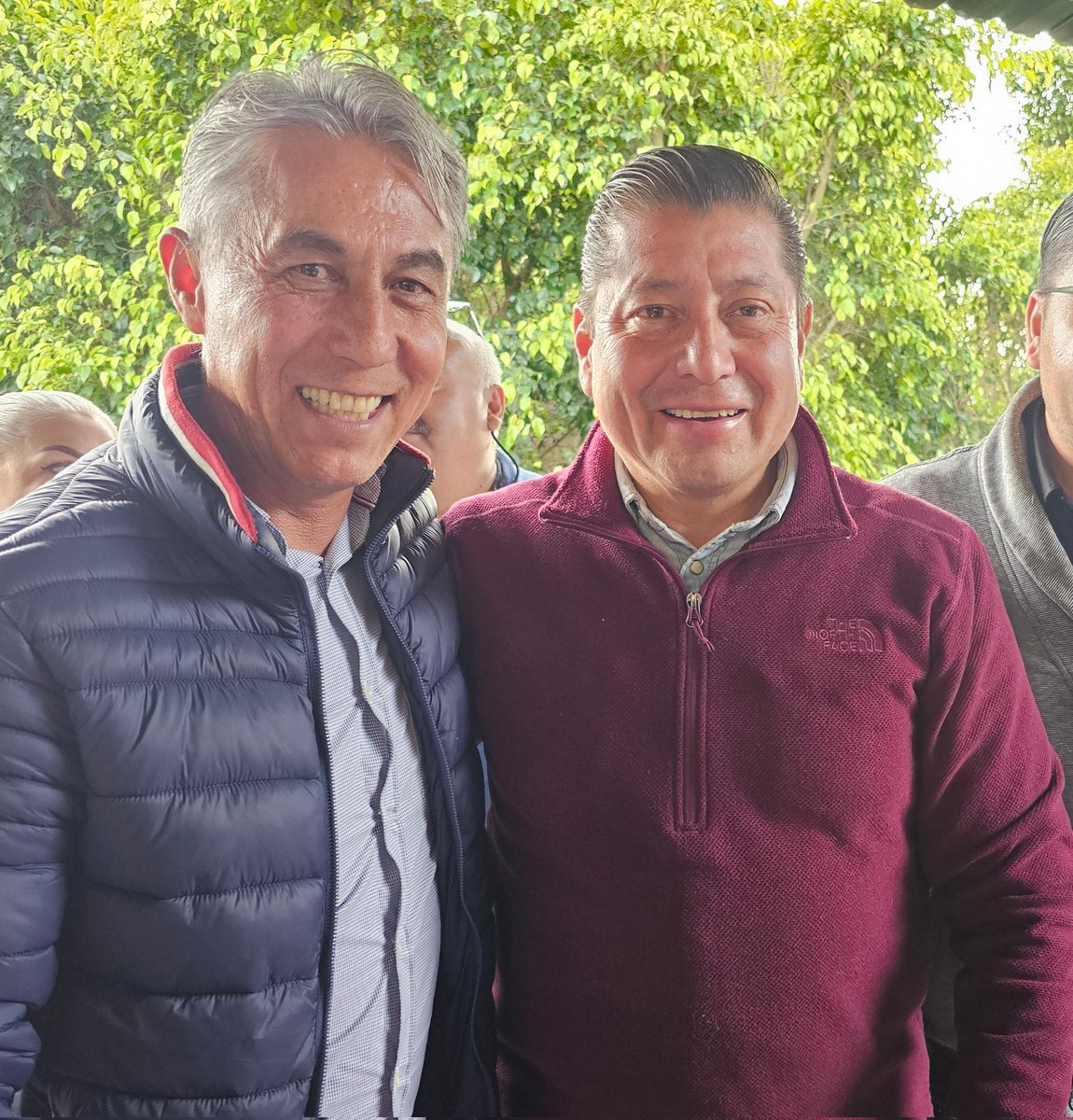 Una gran felicitación a <a href="/BetoChavezGarza/">Alberto Chavez</a>, compañero de trabajo y amigo apreciado🙏💯✅️

Betito, que sea un cumpleaños lleno de alegría, salud y muchos éxitos. Que este nuevo año de vida esté lleno de grandes oportunidades y satisfacciones 💯✅️👏🎂🎼💯.