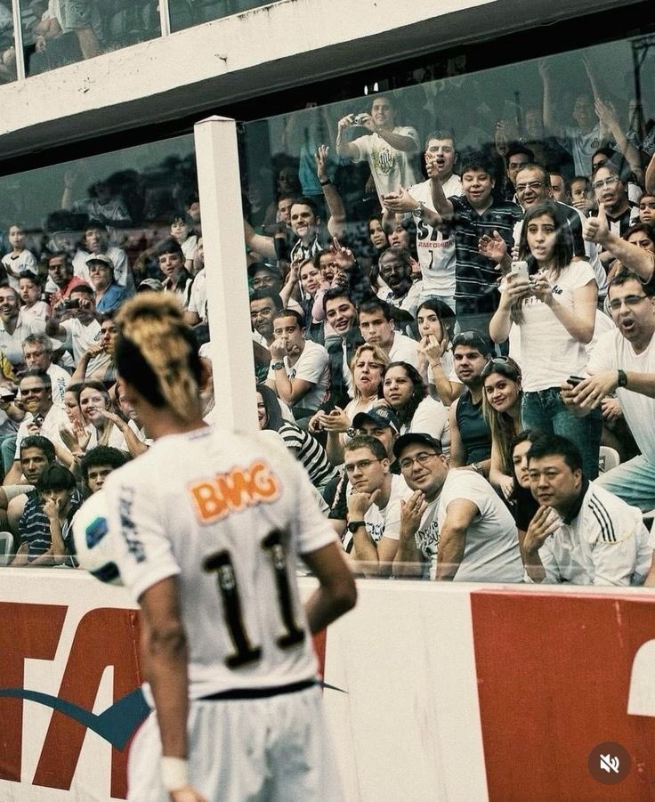 eusousfc's tweet photo. Faça chuva, e faça sol.

Tem coisas que não mudam. https://t.co/QPaJKUWafL