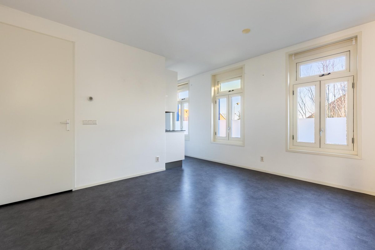 dbMakelaardij's tweet photo. MOOI, INSTAPKLAAR EN ENERGIEZUINIG 2-kamer appartement met eigen parkeerplaats en berging op een fantastische locatie! 

 https://t.co/eEWL5USnKm #deBreeMakelaardijZaanstad #TeKoop #Assendelft https://t.co/fwaQBsl9rW
