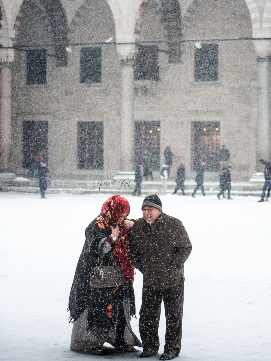 Kar da gelmiş, yâr da 🥹