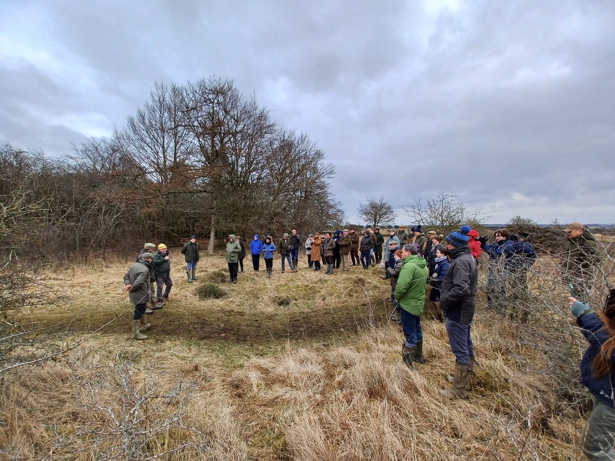 NFUPress's tweet photo. We have been out at the @CotswoldFarmPrk for the launch of this year's @GWCT Big Farmland Bird Count which is sponsored by the NFU.
Big thanks to @AdamHenson for being such a generous and fantastic host.
The #BFBC is on until Feb 23. More info here ๐ https://t.co/UopPwovXXH https://t.co/32b7hEO48u