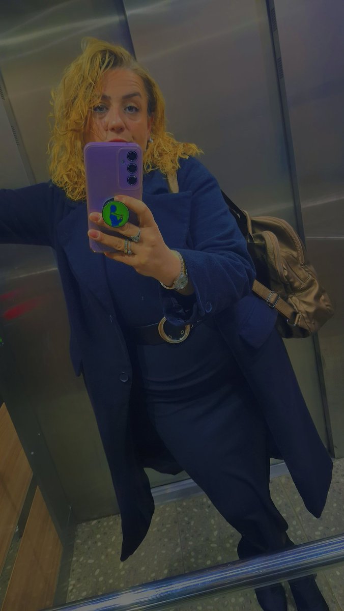 barka_eylul's tweet photo. Yine bir gün günlerden #worldshop 🥴 https://t.co/7ft5rZSCjA