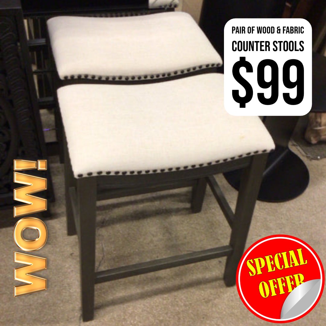 ConsignmentFLA's tweet image. These counter stools are here to class up your kitchen and support all your best snack decisions—only $99 for the pair! Sit back, relax, and look good doing it.

#StylishSeating #ConsignmentTreasure #SnackApproved #EncoreInteriors #DealOfTheDay