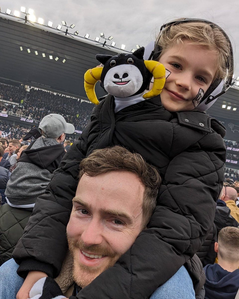 whatson2002's tweet photo. I despised Paul Warne's football, but I certainly didn't despise him. He provided the opportunity to experience this with my first-born. All the best, Paul. #dcfc #dcfcfans https://t.co/p5m2pyMeA6