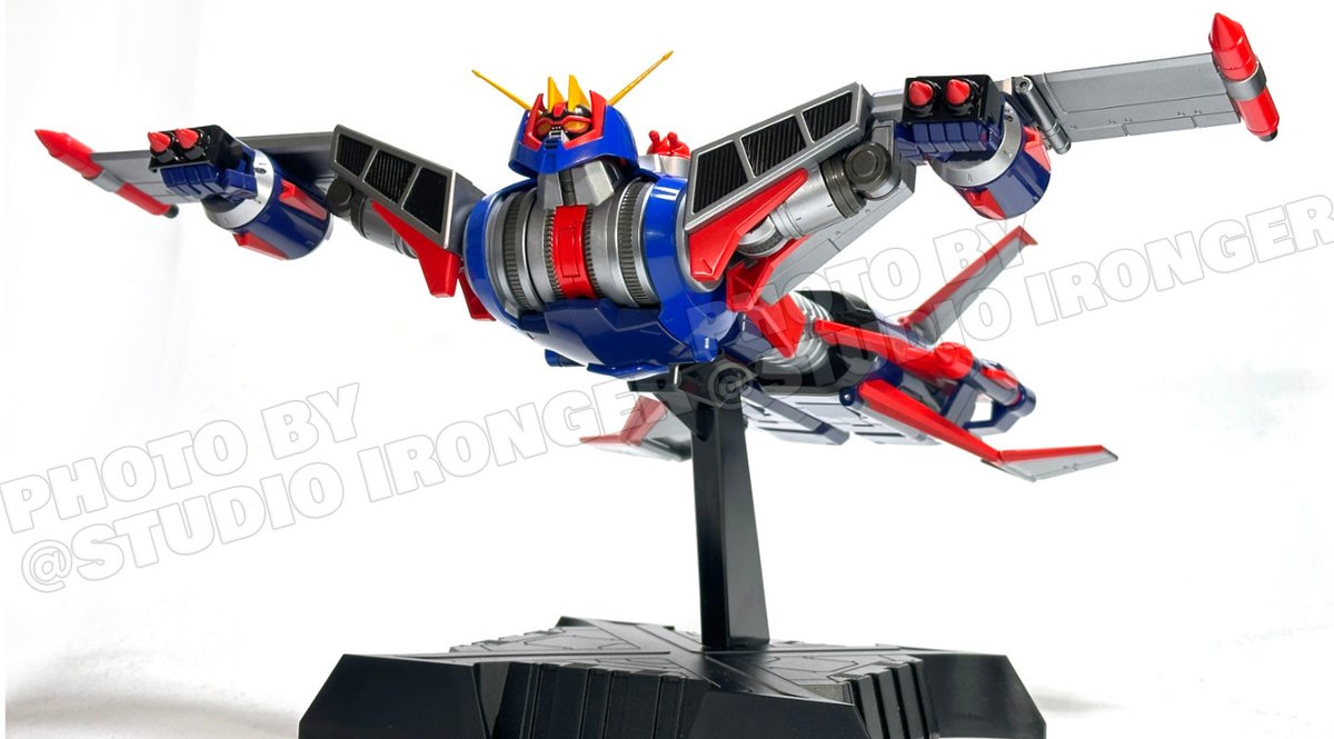 未開封　ACTION THE RISING series 完全変形 グロイザーX ACTION THE RISING series・完全変形グロイザーX。「重爆」モードから