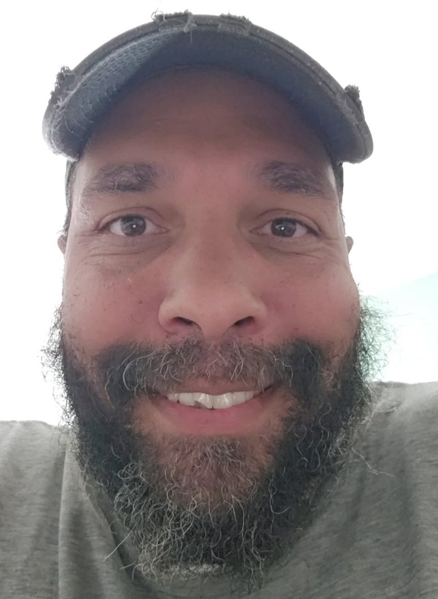 Mrs__Goldstein's tweet image. POV
When you are stalking your crushes videos to steal screenshots...

I'm confessing... I'm in love with Goldstein...

And I'm not going to be shy about it anymore.  Lol. 

#goldsteinjuly