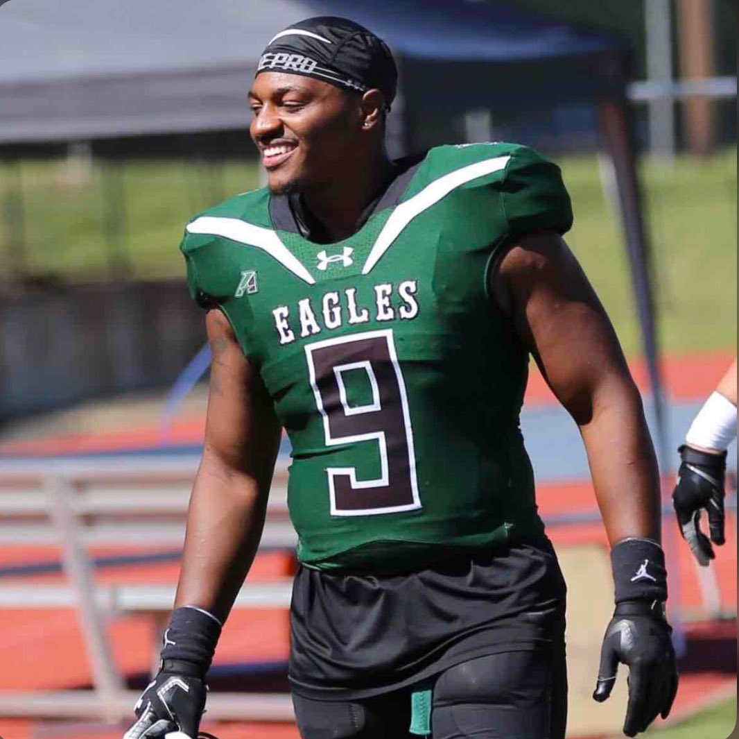 Zayslidn's tweet photo. #AGTG I’m blessed to receive an offer from Central Methodist University 

@LanceClark3 @CoachVert @JeremiahD2027 @ARPrepSports @ArRecruitingGuy @Coach_BProctor @CoachCSmitty @ArSportsNet @PrepRedzoneAR @coltonedwardsFB @CoachEllis26 https://t.co/szgE9ilHEg