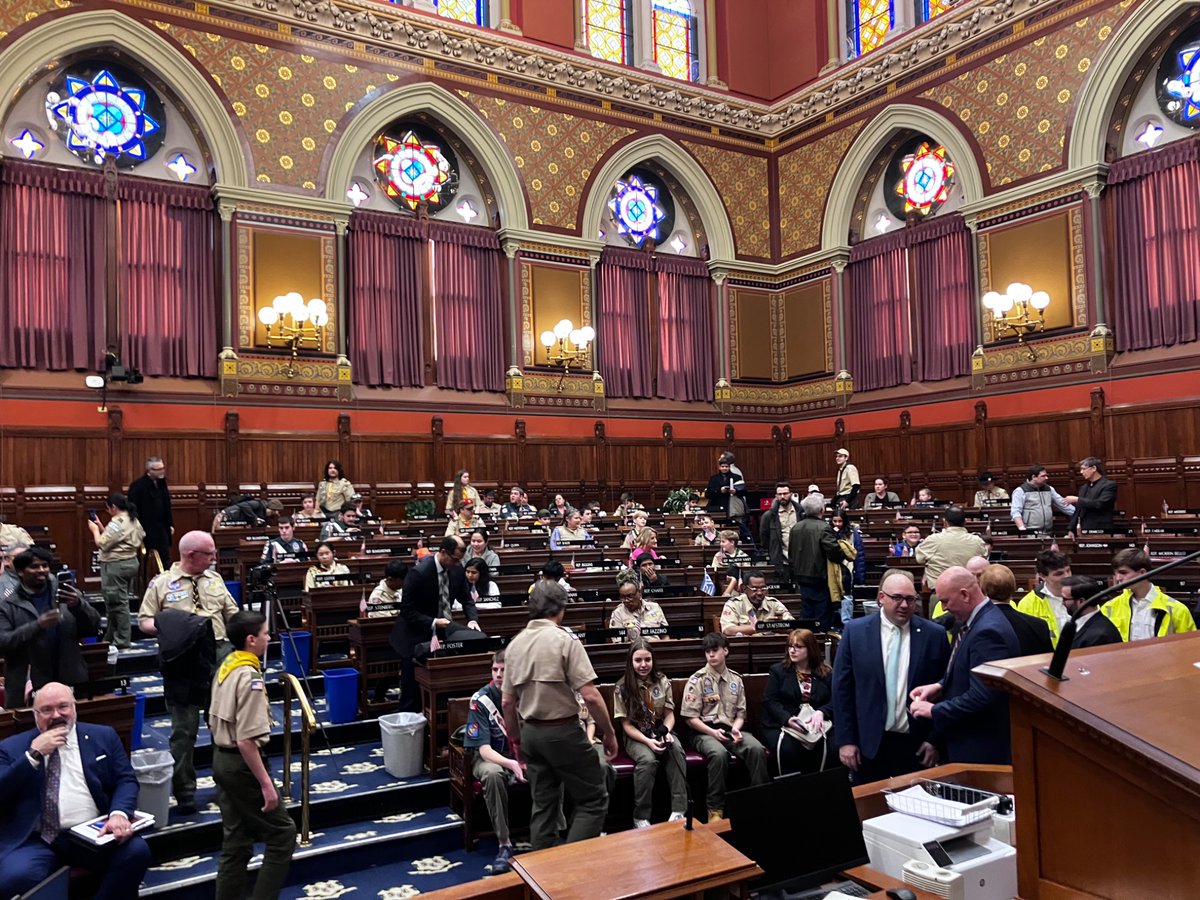 Connecticut State Capitol Information and Tours tweet media