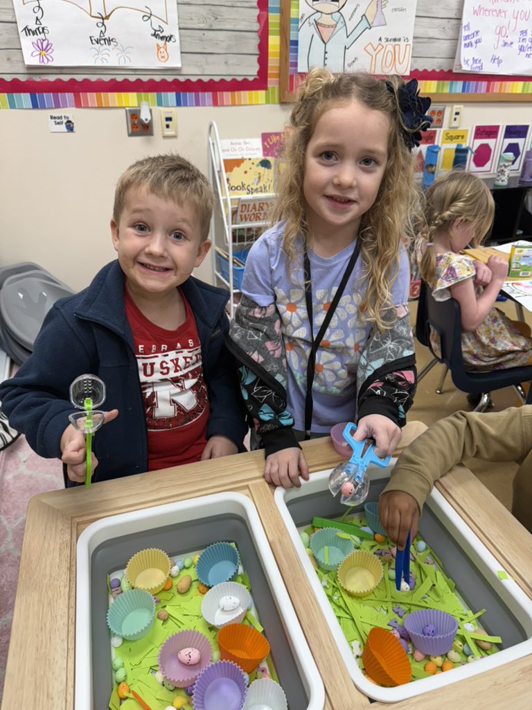 Ashton Morgan (@kinderwithmrsm) on Twitter photo Our fine motor center from <a href="/MEF_Melissa/">Melissa Education Foundation</a> arrived!! #HMEProud #MelissaSchools Our fine motor center from <a href="/MEF_Melissa/">Melissa Education Foundation</a> arrived!! #HMEProud #MelissaSchools