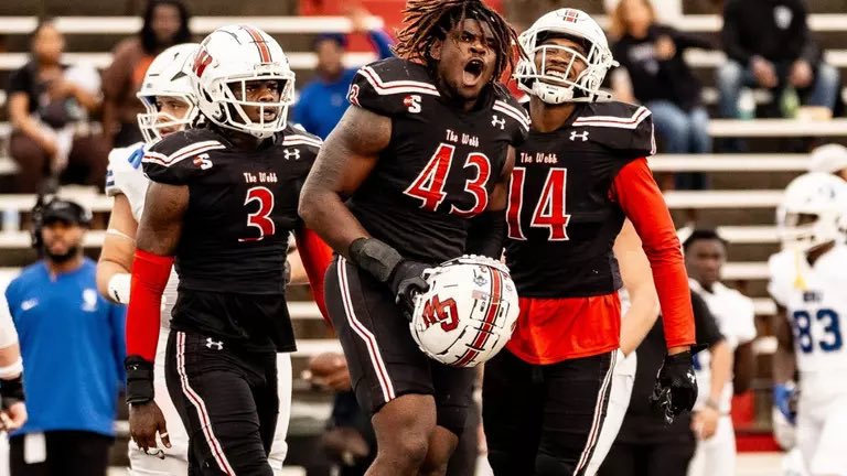 Kenneth Roby III (@kennethrobyiii) on Twitter photo #AGTG BLESSED TO RECEIVE MY FIRST D1 OFFER FROM GARDNER WEBB UNIVERSITY <a href="/grayson_fb/">Grayson Football</a> <a href="/CoachCully_GW/">Dean Cullison</a> <a href="/Coach_AMHill/">Aaron M Hill</a> <a href="/RealdealTY/">TY Holder</a> <a href="/CoachTylerJohns/">Tyler Johns</a> #AGTG BLESSED TO RECEIVE MY FIRST D1 OFFER FROM GARDNER WEBB UNIVERSITY <a href="/grayson_fb/">Grayson Football</a> <a href="/CoachCully_GW/">Dean Cullison</a> <a href="/Coach_AMHill/">Aaron M Hill</a> <a href="/RealdealTY/">TY Holder</a> <a href="/CoachTylerJohns/">Tyler Johns</a>