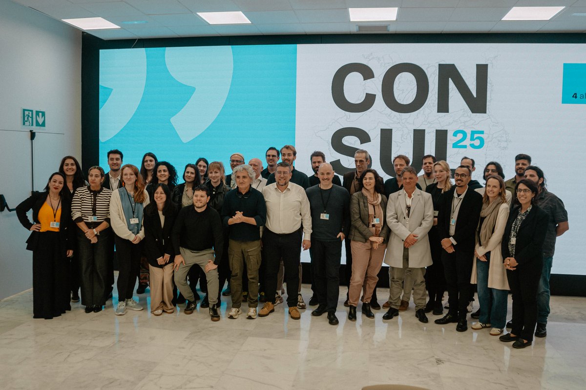 💡 Montevideo comparte su experiencia en participación ciudadana

Participamos de #ConsulCon2025, el evento global que reunió a gobiernos y especialistas en democracia digital. 

Nuestra representante María Decia, presentó el trabajo desarrollado con Montevideo Participa.