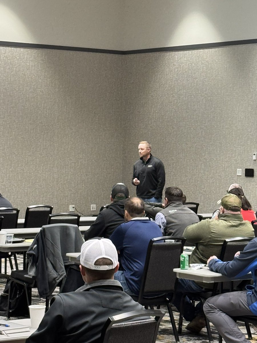 John McKenzie tweet media