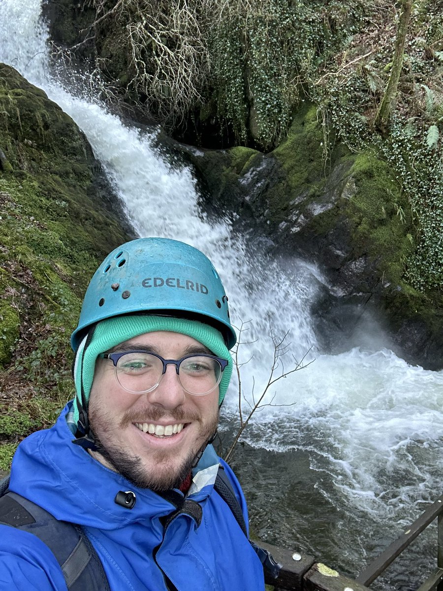 Mr Johnson tweet media