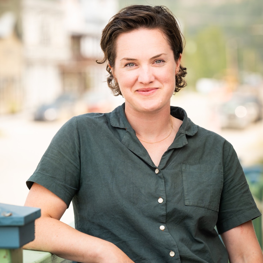 Yukon University (@yukonuniversity) on Twitter photo The Yukon Prize for Visual Arts announced the longlist for its prestigious $20,000 award, with 13 talented artists selected.
Two of them are part of <a href="/YukonSOVA/">Yukon School of Visual Arts</a>: Jackie Olson and Aubyn O’Grady!
Congrats to all longlisted artists!
#YukonArt #ArtEducation #NorthernArt #YukonU The Yukon Prize for Visual Arts announced the longlist for its prestigious $20,000 award, with 13 talented artists selected.
Two of them are part of <a href="/YukonSOVA/">Yukon School of Visual Arts</a>: Jackie Olson and Aubyn O’Grady!
Congrats to all longlisted artists!
#YukonArt #ArtEducation #NorthernArt #YukonU
