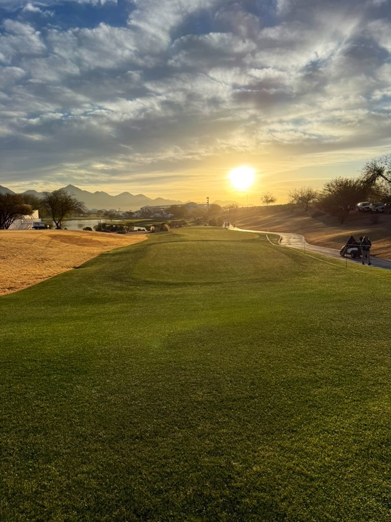cwilsonturf's tweet photo. Sights &amp; Sounds of the @WMPhoenixOpen #thepeoplesopen 🇺🇸 https://t.co/HaGTEVedCp