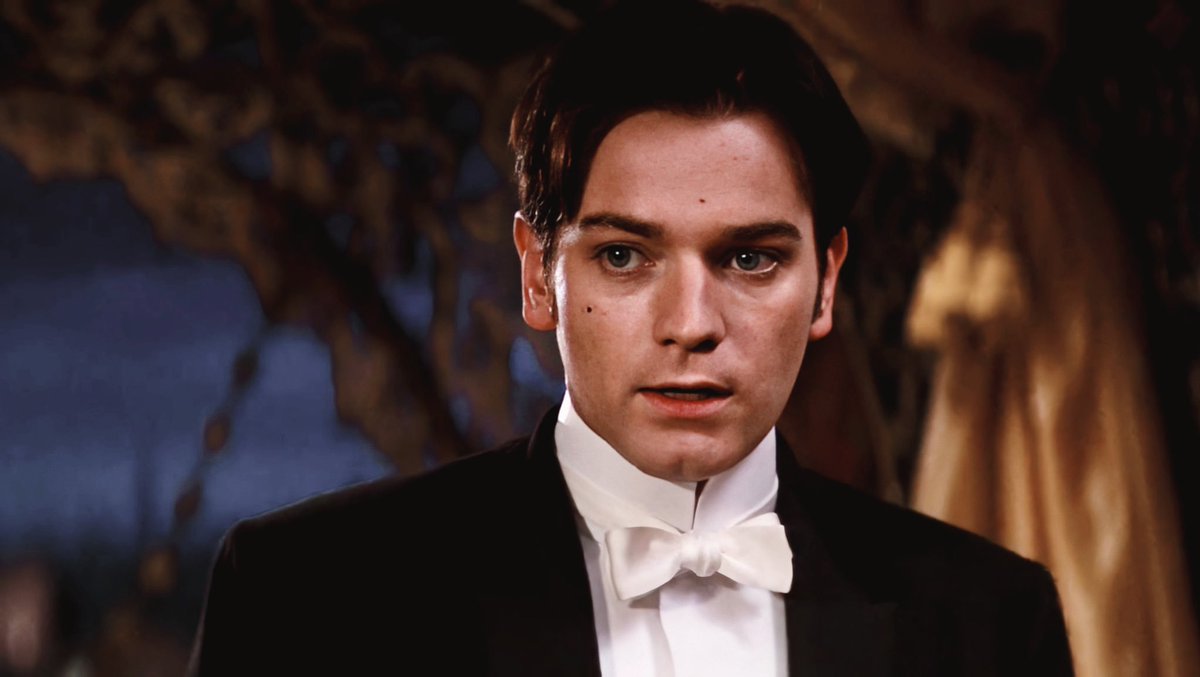 TheCinesthetic's tweet photo. ewan mcgregor in moulin rouge (2001) https://t.co/VJR1t5JOeE