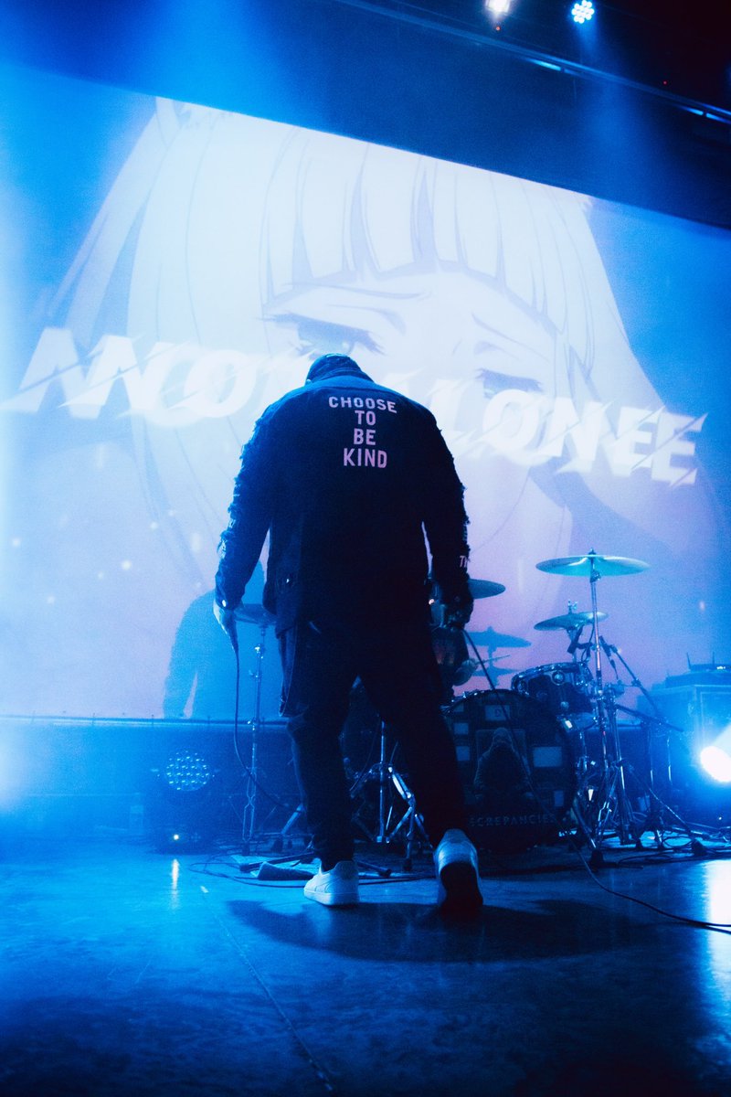 “You’re not alone, we’re standing with you until the end.”