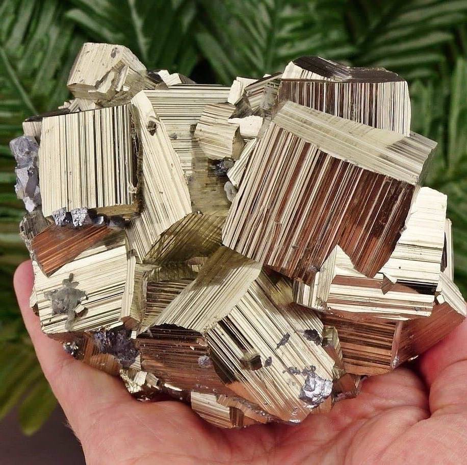 Amazing and Rare Big Pyrite Crystallization.

Credit: <a href="/Minterest/">Minterest</a>