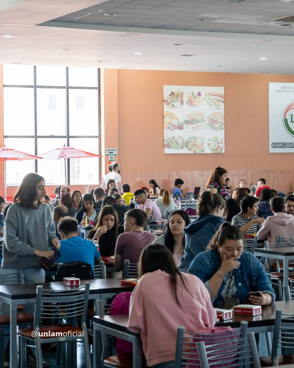 UnlamOficial's tweet photo. 🍽️ ¿Conoces nuestro comedor universitario?

🥪 Dicen que se encuentran los mejores tostados...

👆 Deslizá para conocerlo y contanos, ¿Cuál es tu comida favorita?

🕐 Abierto de lunes a viernes de 7:30 a 21:30 h

#UNLaM #Comedor #tostado #estudiantes https://t.co/EKabyygLu3