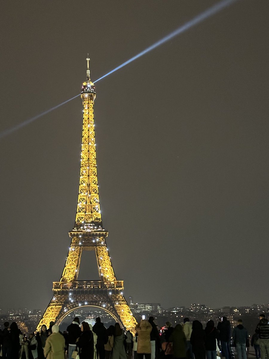 pat@wizzbut 💙 tweet media