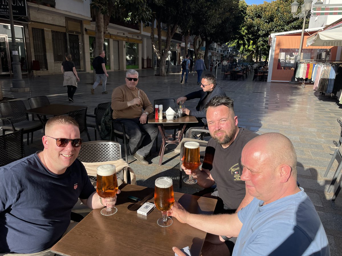 It feels like it’s been a long winter so it’s always nice to go find some warmth, bit colder at night here tho, had to stick a jumper on